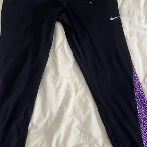 Nike Women’s Leggings Black with Purple Accents